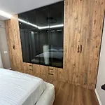 Luxury Center * Tirana