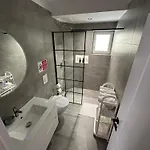 Luxury Center Apartment Tirana